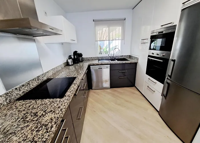 Apartamento Playa Miraflores 2